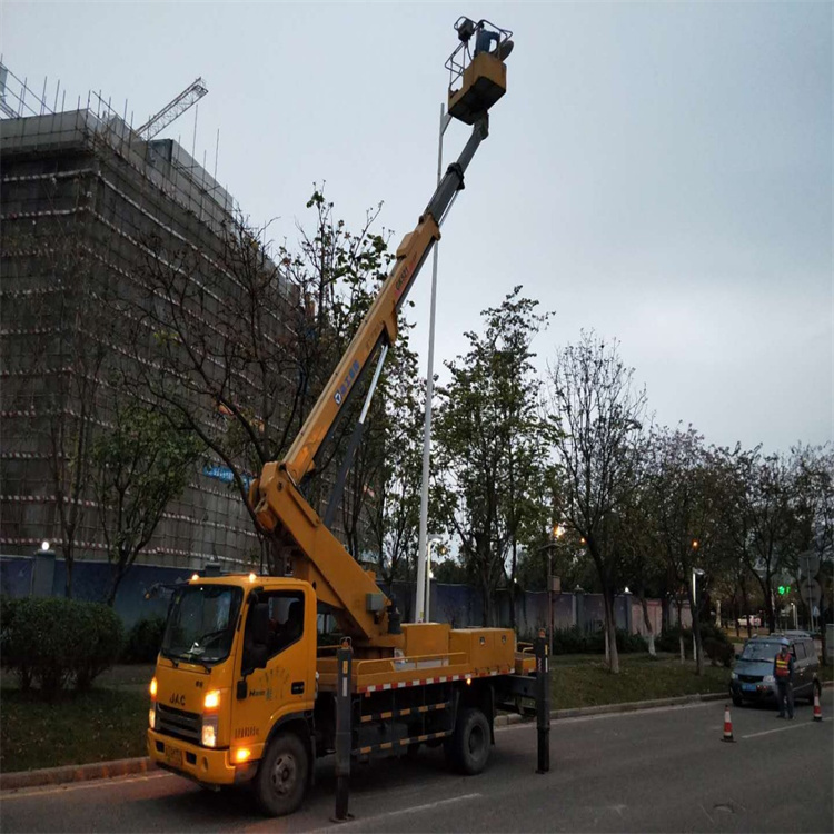 白沙小型高空作业车出租